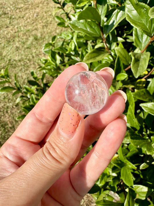 Exquisite Clear Quartz Sphere 23.6mm: Perfect Crystal Ball for Healing and Clarity, Enhances Energy Flow, Ideal for Collectors