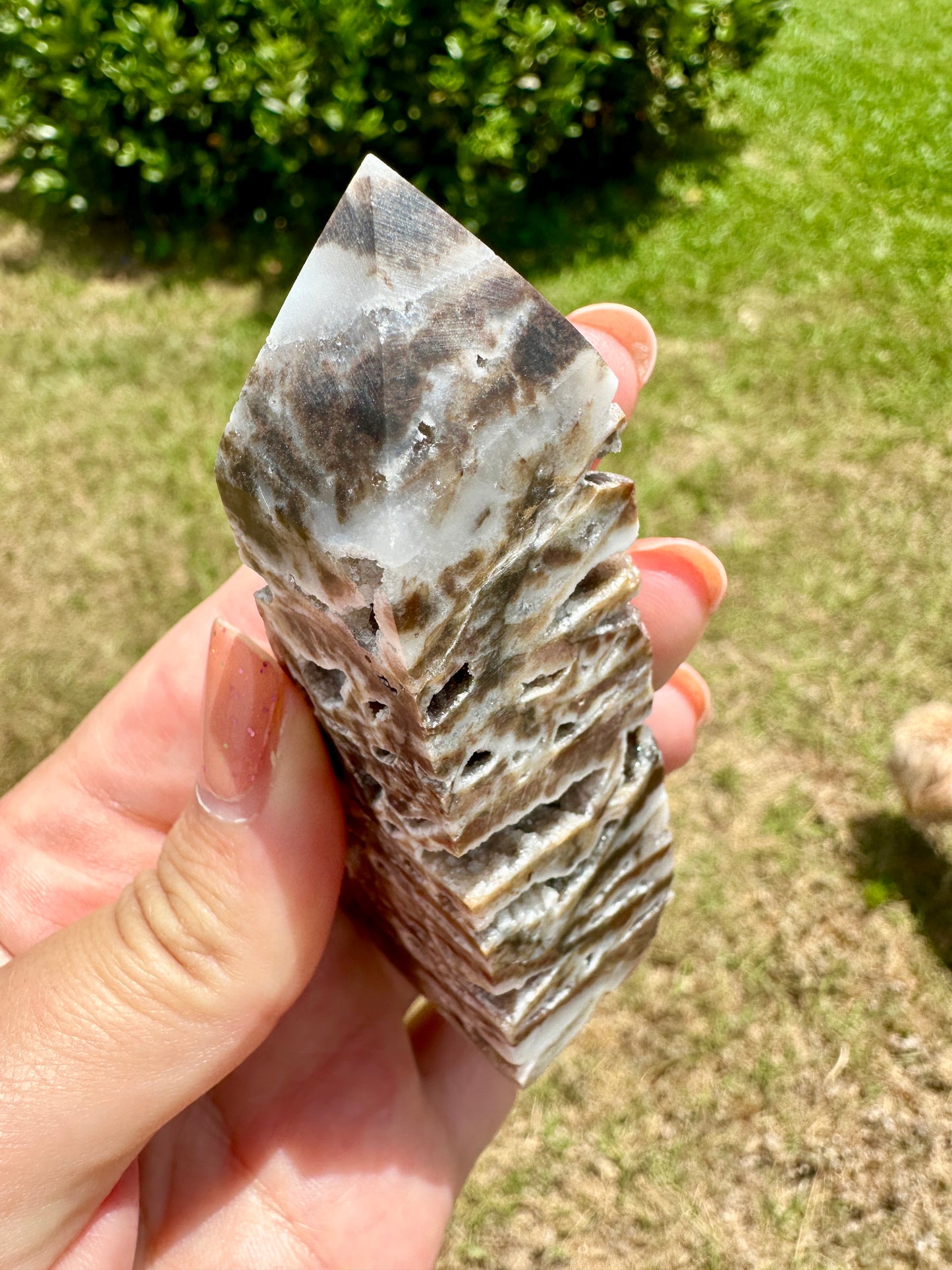 Druzy Sphalerite Tower - Dynamic Energy Amplifier for Grounding, Empowerment, and Enhanced Intuition, Ideal for Collectors