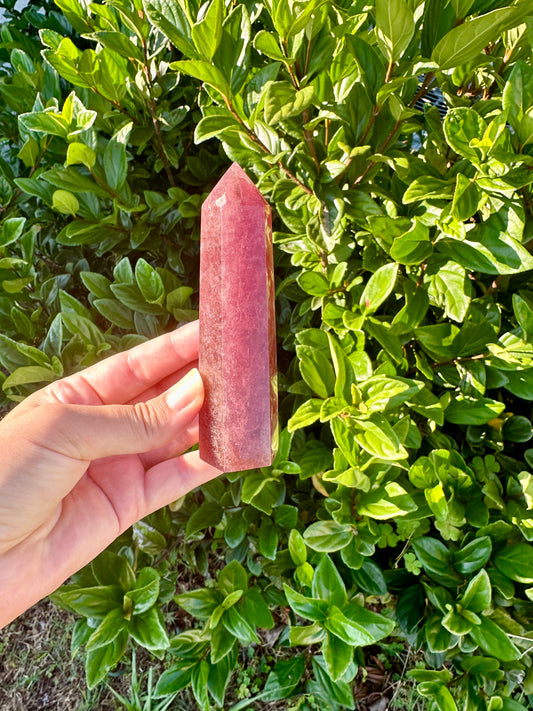 Beautifully Crafted Strawberry Quartz Tower for Healing, Meditation, and Decor - Natural Crystal Point for Energy Balancing and Spiritual Growth