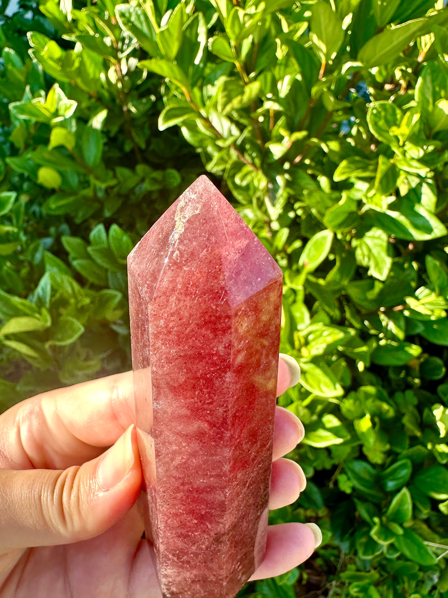 Beautifully Crafted Strawberry Quartz Tower for Healing, Meditation, and Decor - Natural Crystal Point for Energy Balancing and Spiritual Growth