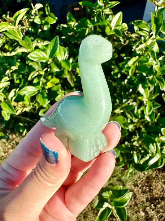 Green Aventurine Dinosaur Carving: Unique Decor Piece for Luck & Growth, Perfect for Collectors and Enthusiasts of Natural Healing