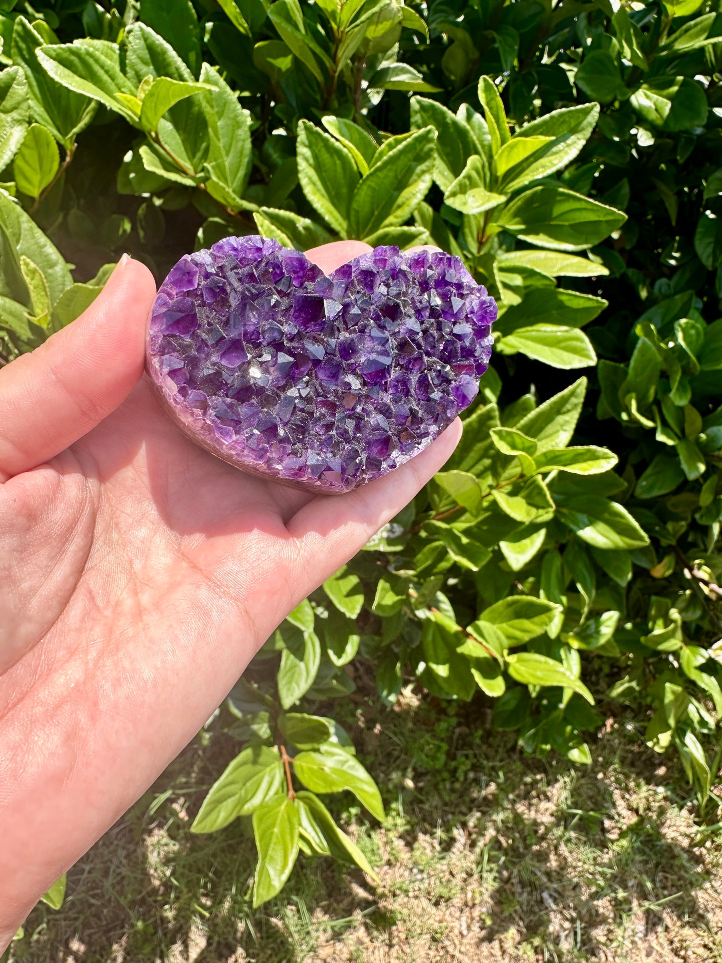 Amethyst Druzy Heart from Uruguay - A Stunning Symbol of Love and Spiritual Growth, Perfect for Collectors and Home Decor (Copy)