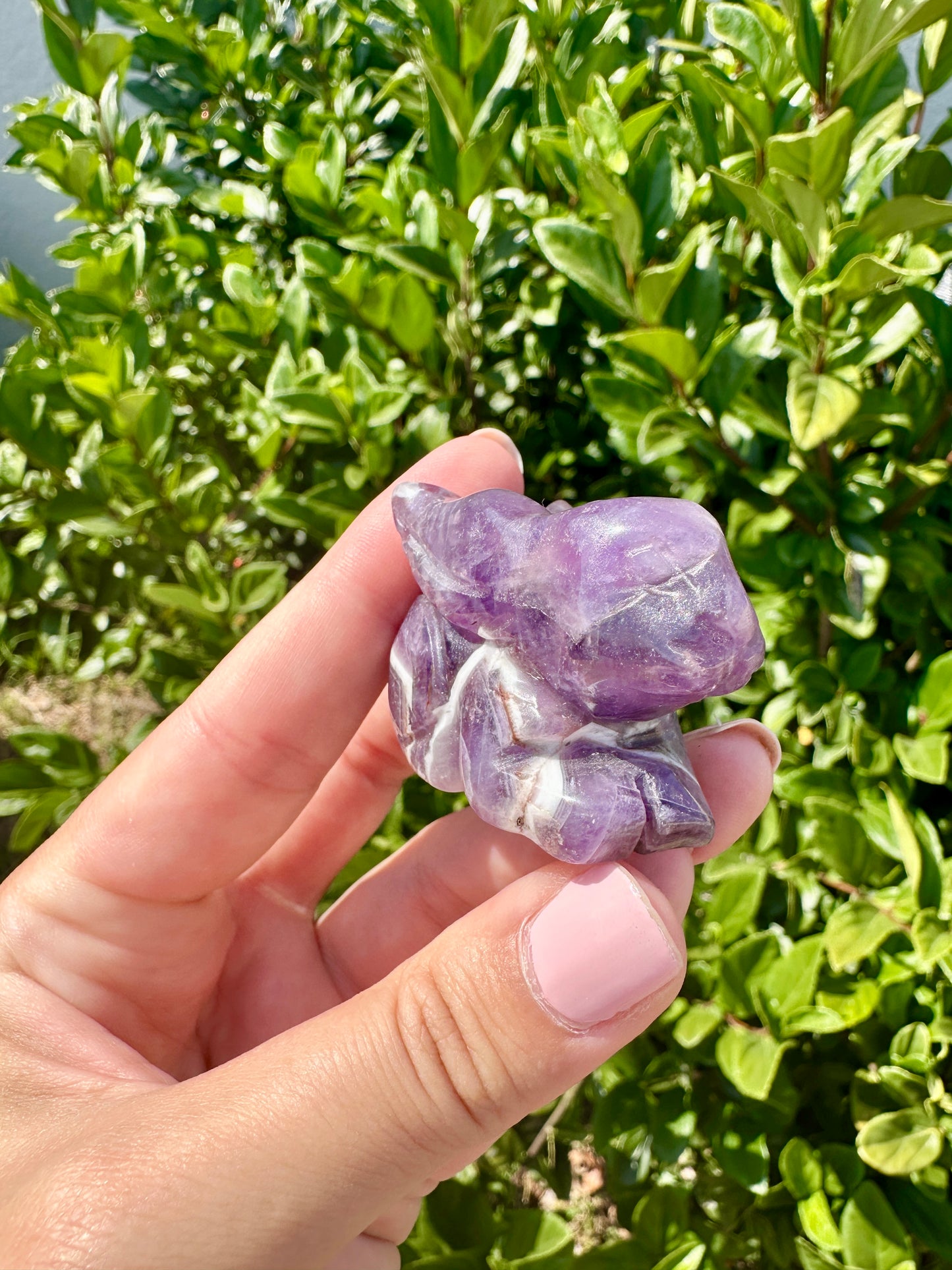 Dream Amethyst Rabbit Carving - Handcrafted Purple Crystal Bunny, Unique Gemstone Animal Figurine for Healing & Home Decor