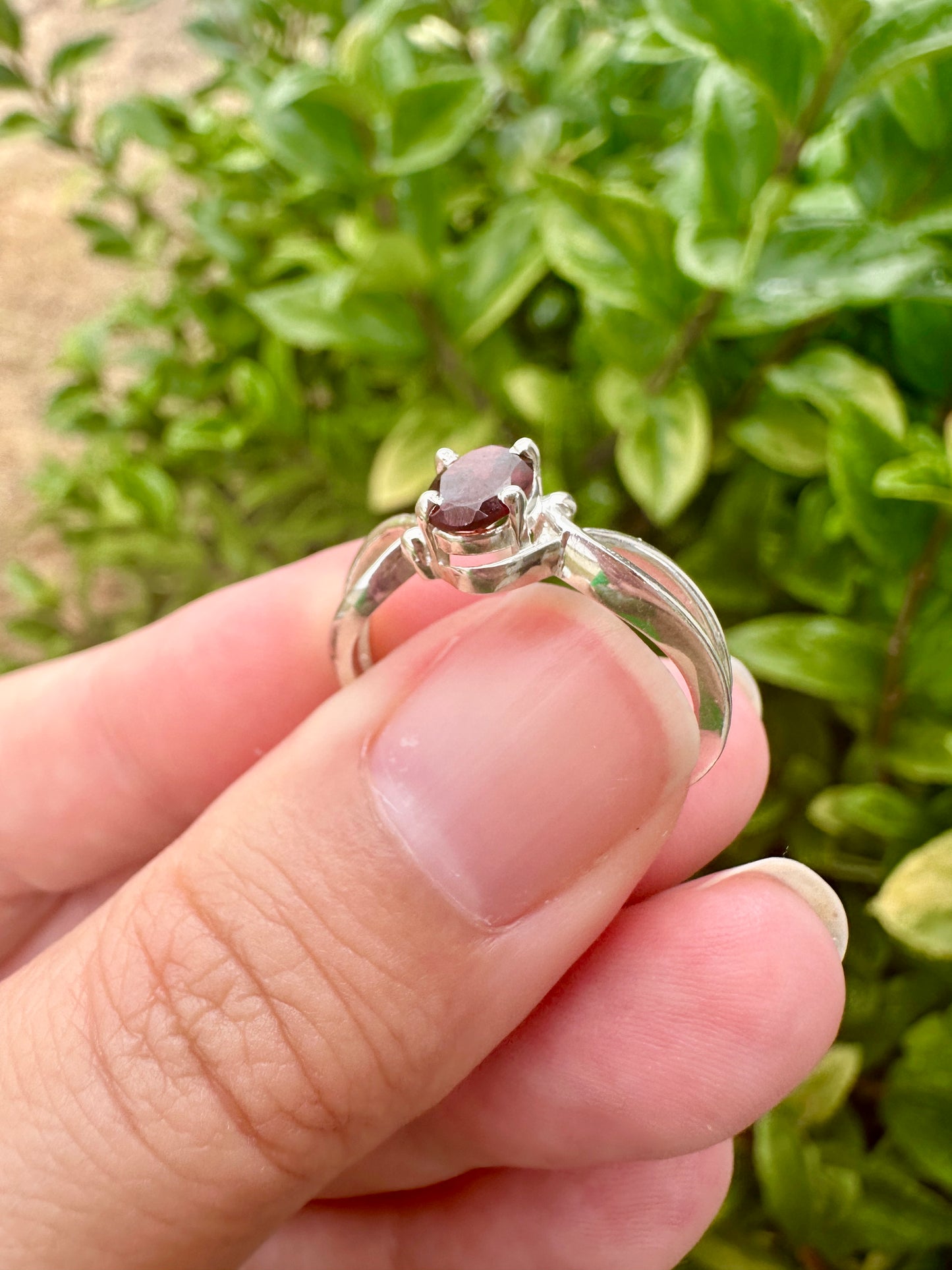 Sterling Silver Garnet Ring Size 8.5 - Elegant Handcrafted Jewelry with Vibrant Garnet Gemstone for Timeless Beauty and Charm