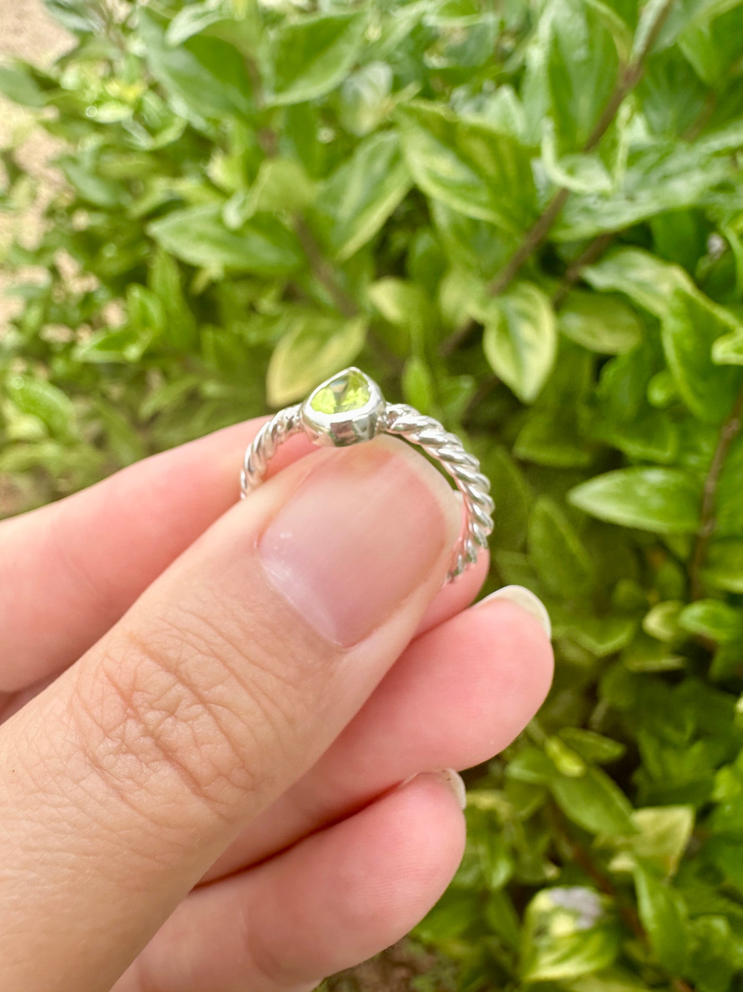 Peridot Sterling Silver Ring Size 8, August Birthstone Jewelry, Green Gemstone Ring, Handmade Gift for Her, Minimalist Design, Fine Jewelry