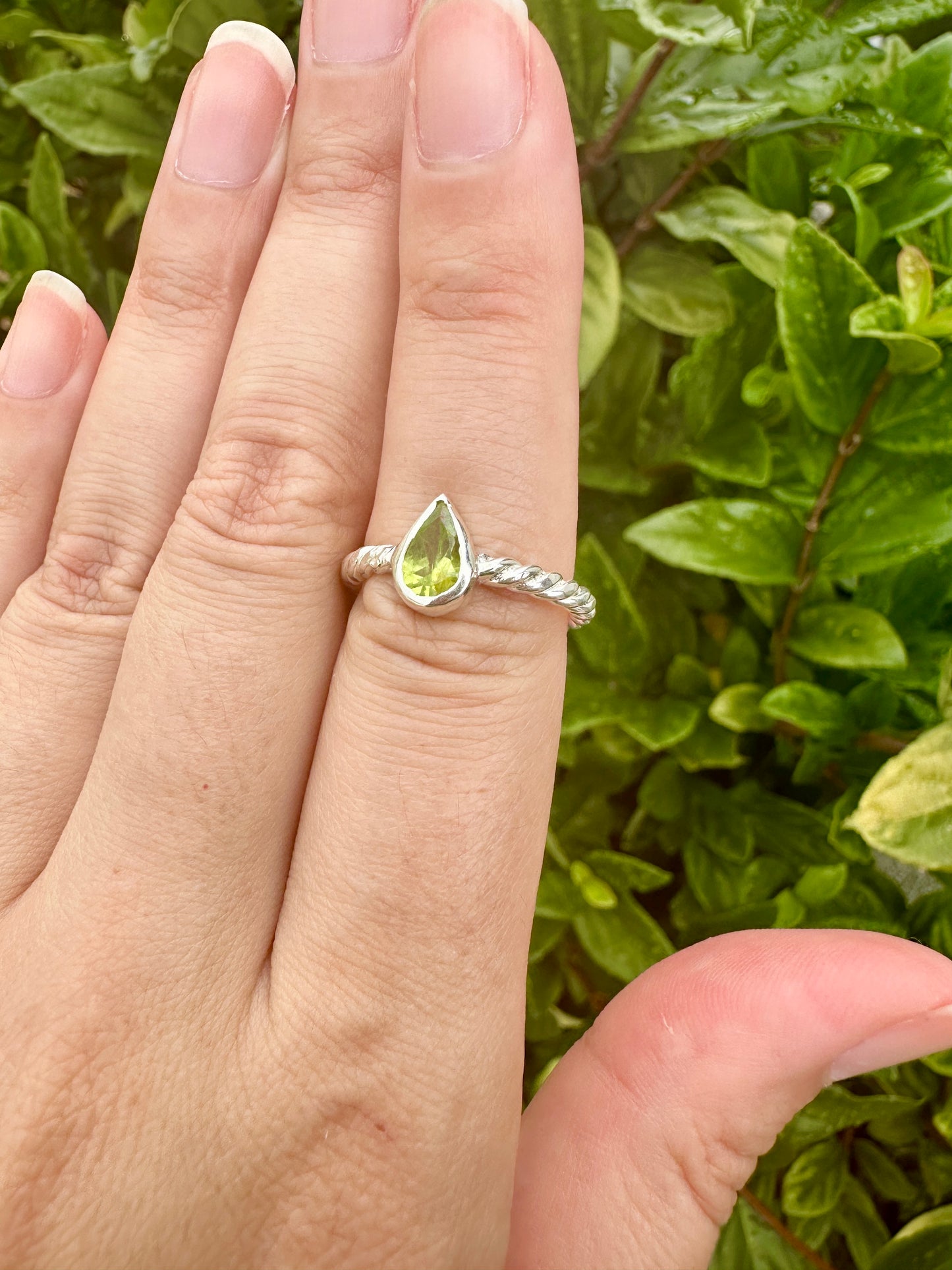 Peridot Sterling Silver Ring Size 8, August Birthstone Jewelry, Green Gemstone Ring, Handmade Gift for Her, Minimalist Design, Fine Jewelry