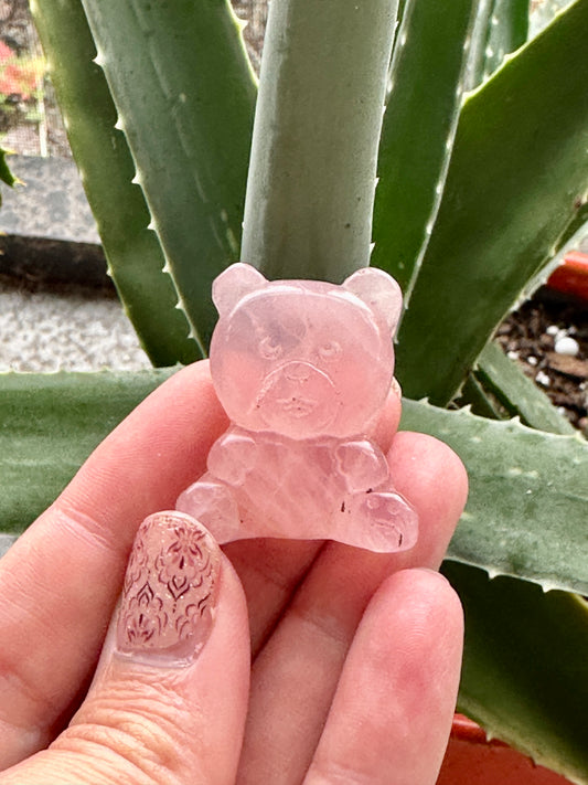 Adorable Rose Quartz Bear Figurine - Perfect for Crystal Collectors, Unique Home Decor & Gift Idea
