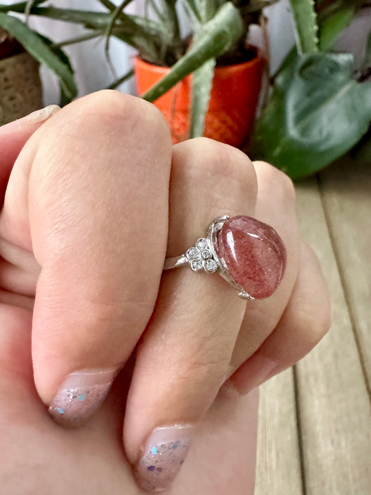 Charming Strawberry Quartz - Adjustable Ring - Natural Gemstone Ring for Healing, Fashion, and Gift Giving