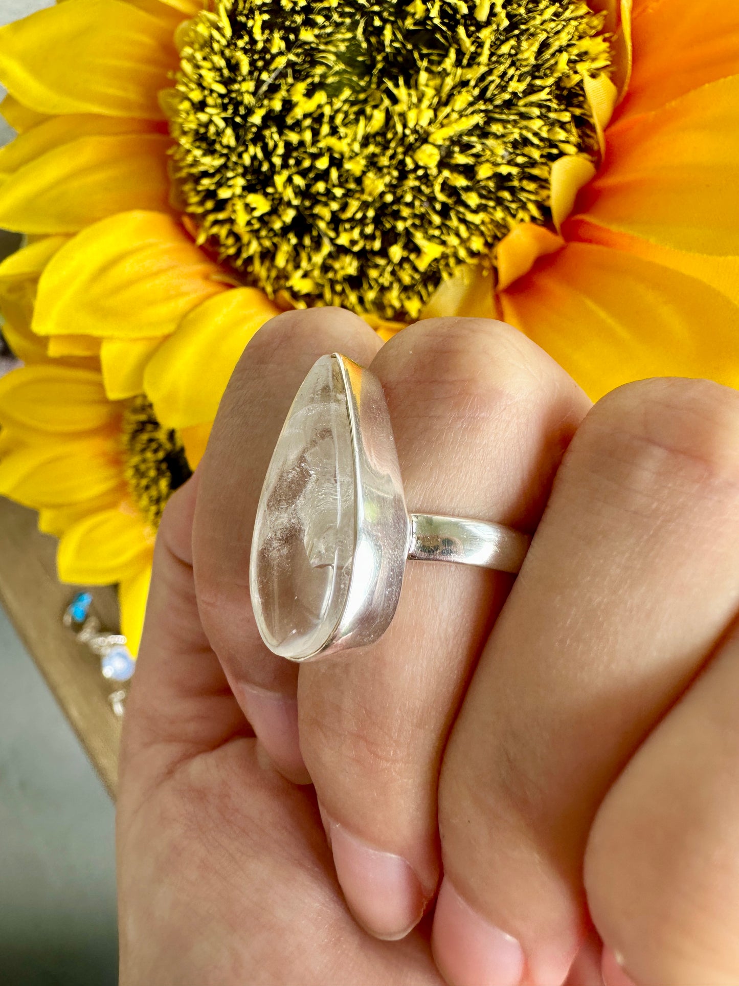 Clear Quartz Sterling Silver Ring – Size 8.25 – Elegant Gemstone Jewelry for Women