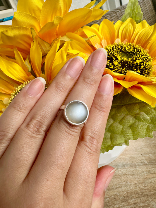 Elegant Grey Moonstone Ring in Sterling Silver, Size 8.25 – Handcrafted Jewelry, Unique Gift for Her, Natural Gemstone, Minimalist Ring