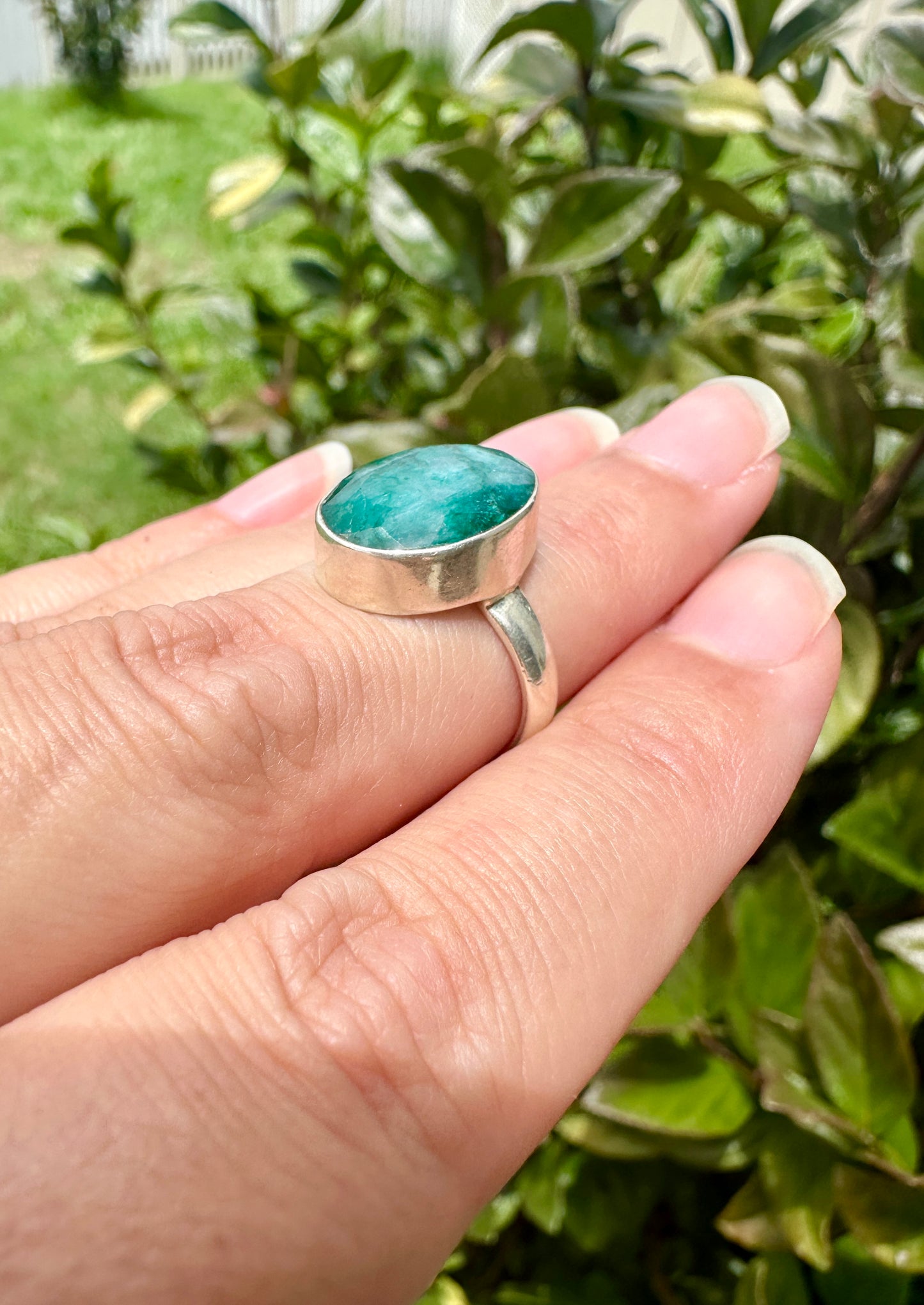 Elegant Emerald Sterling Silver Ring Size 6.5 - Natural Gemstone Ring for Healing, Fashion, and Gift Giving