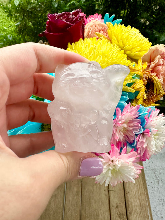 Rose Quartz Lucky Cat Carving: Handcrafted Gemstone Figurine, Embodying Love and Good Fortune, Ideal for Home Decor and Positive Vibes