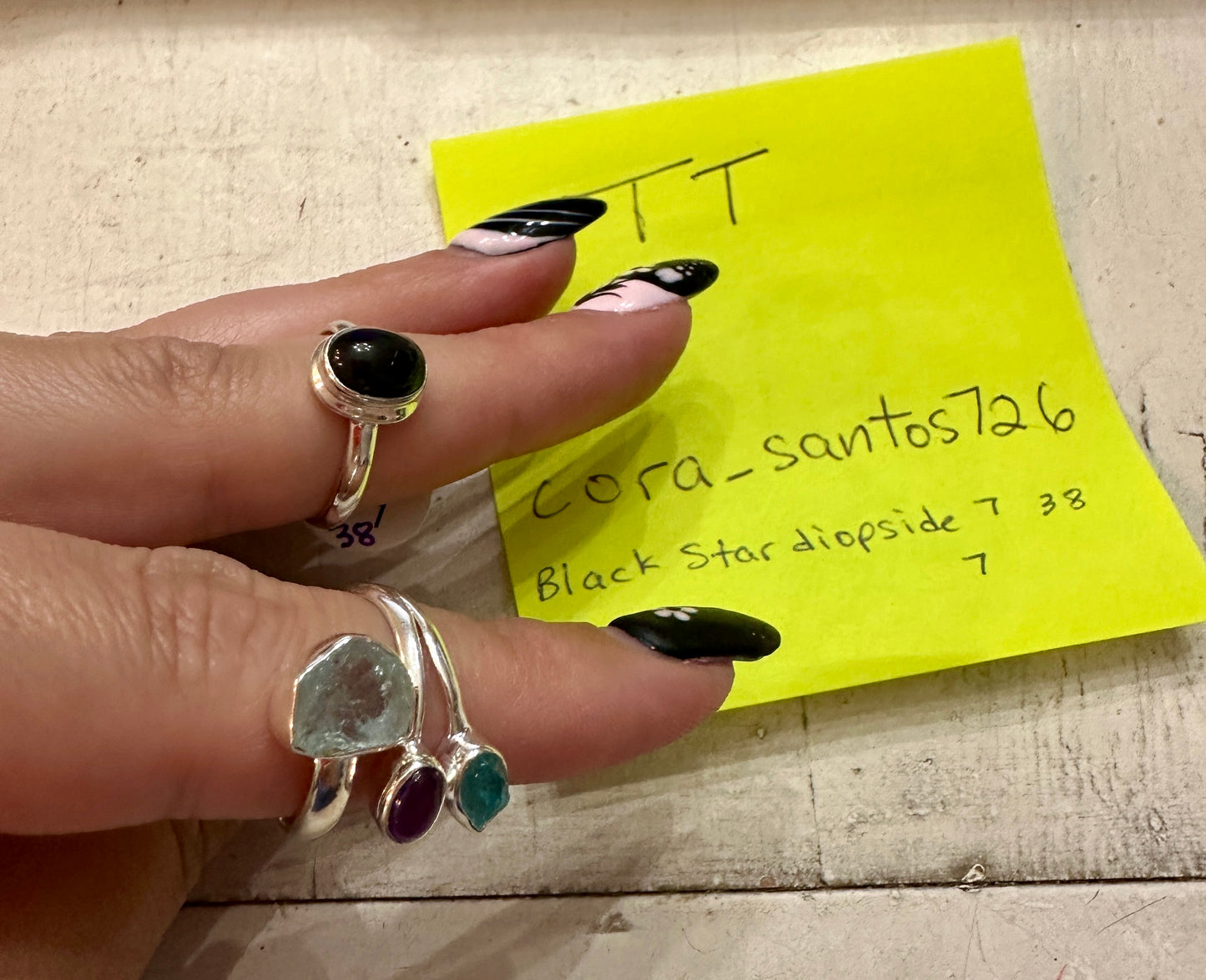 cora_santos726