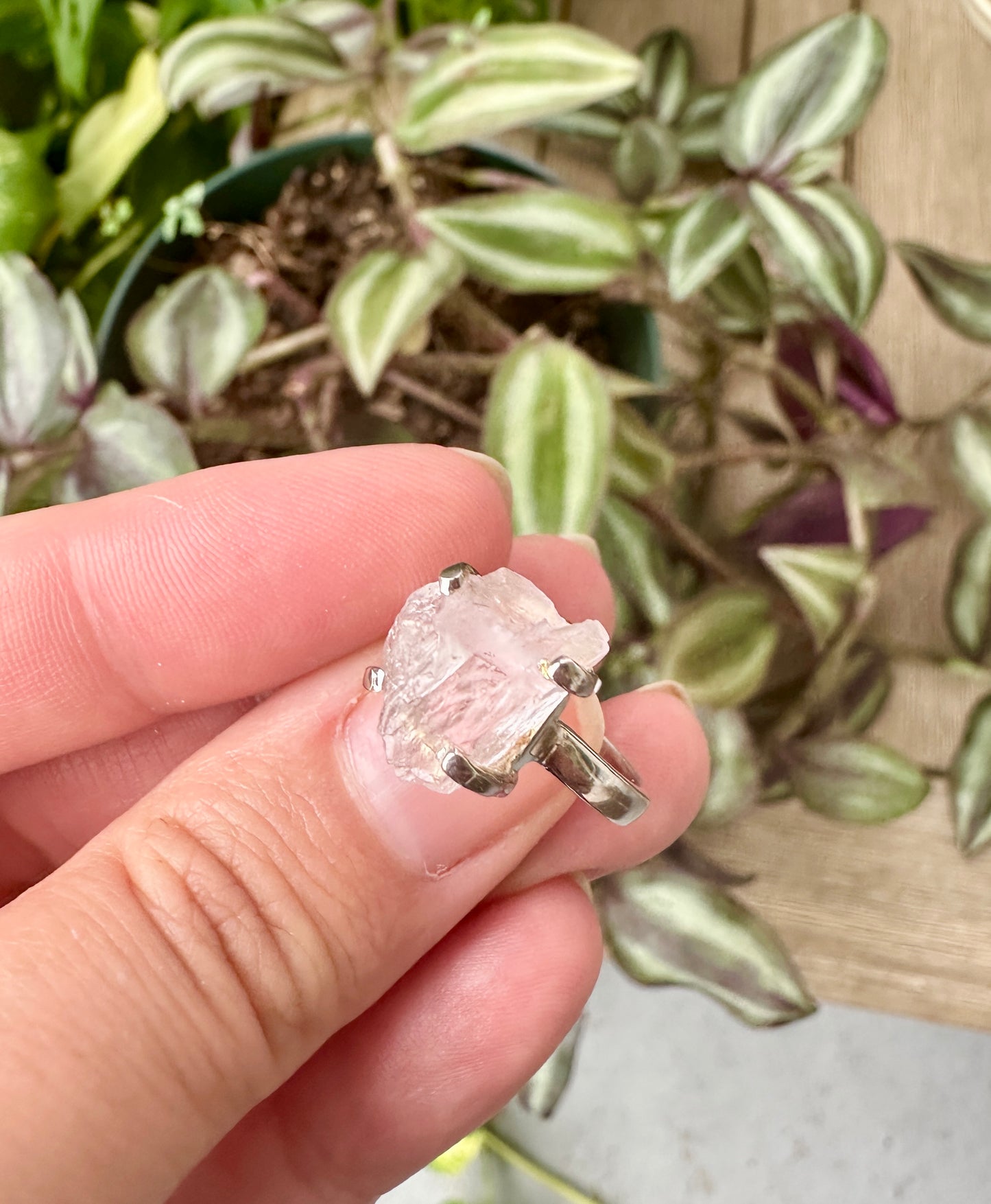 Raw Kunzite Sterling Silver Ring Size 7 - Natural Gemstone Jewelry - Elegant Boho Style Statement Ring - Unique Gift for Her