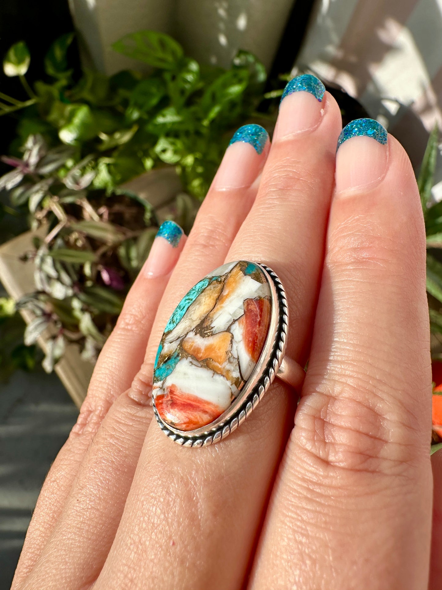 Spiny Oyster Turquoise Sterling Silver Ring Size 8.5 - Natural Gemstone Jewelry - Elegant Boho Style Statement Ring - Unique Gift for Her