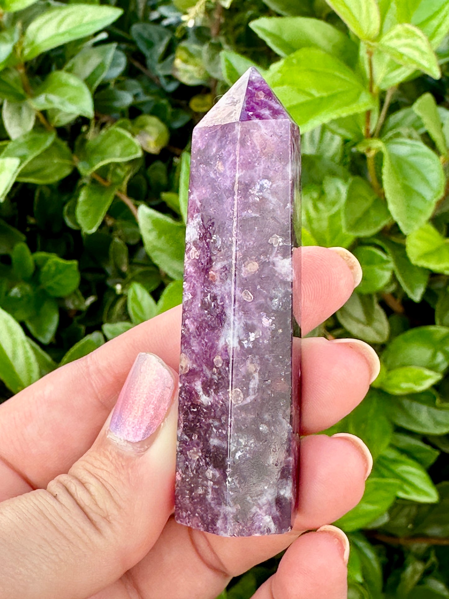 Gem Lepidolite Tower: Exquisite Purple Crystal Point, High-Quality Lepidolite Gemstone, Soothing Energy & Spiritual Decor Piece