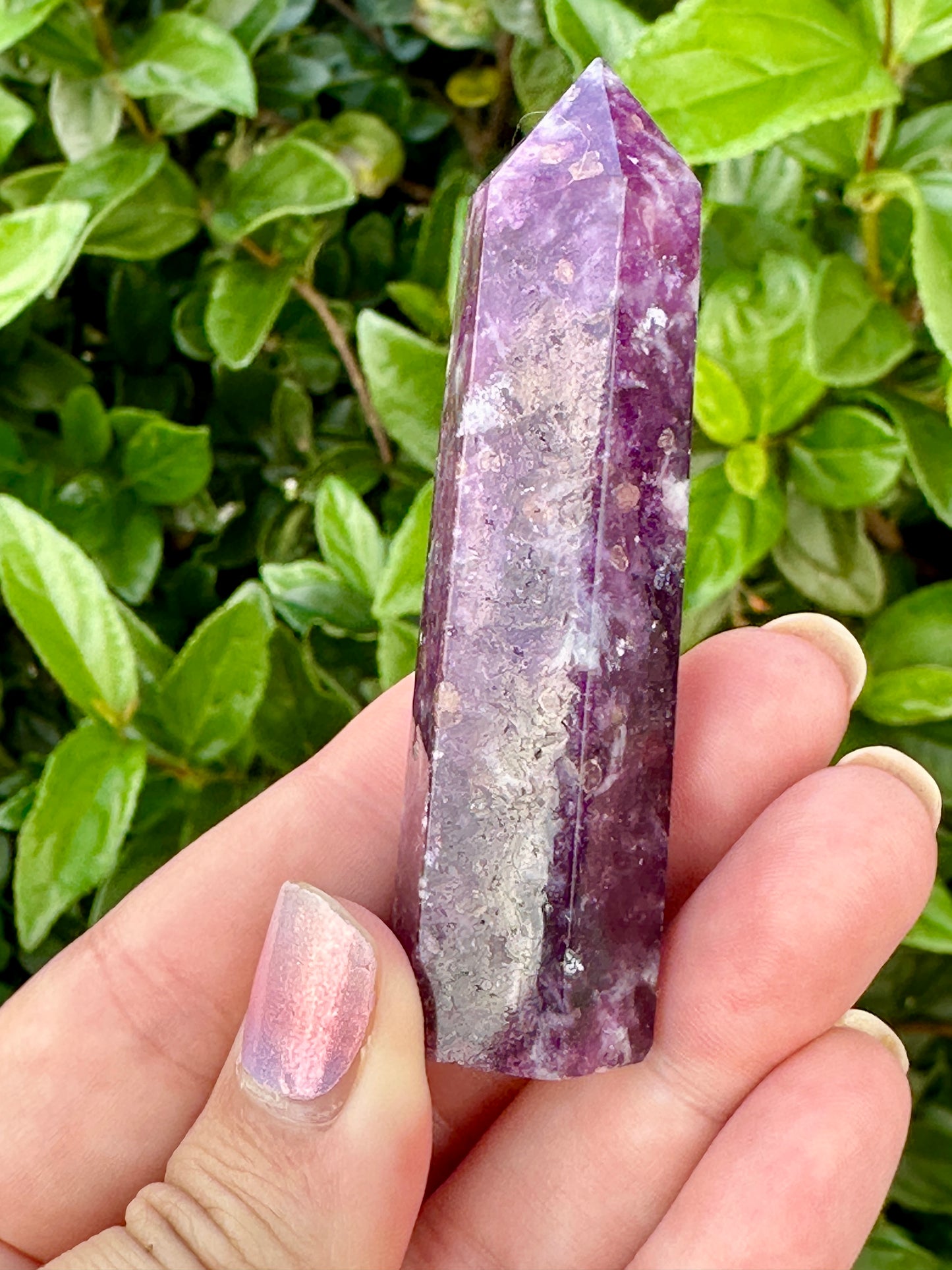 Gem Lepidolite Tower: Exquisite Purple Crystal Point, High-Quality Lepidolite Gemstone, Soothing Energy & Spiritual Decor Piece