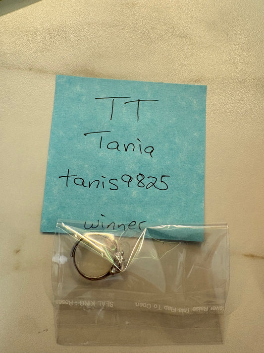 tanis9825