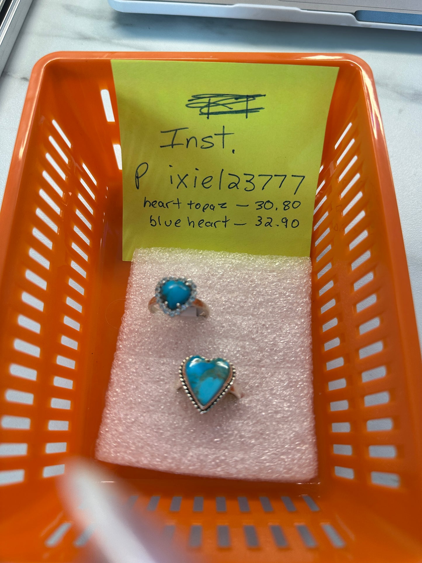 pixie123777