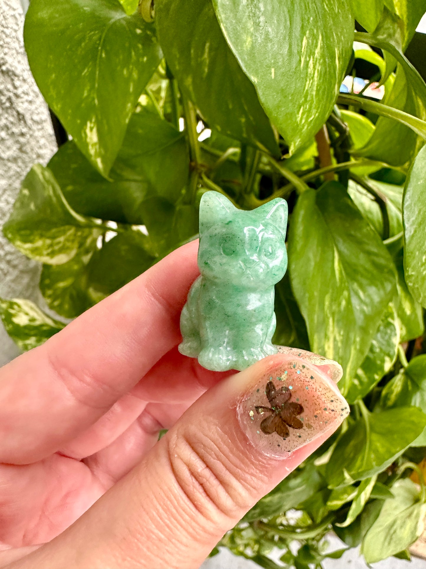 Exquisite Green Aventurine Cat Carving - Perfect for Healing, Home Decor, and Unique Gift Ideas, Embrace Nature-Inspired Elegance