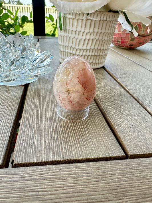 Dazzling Druzy Pink Amethyst & Flower Agate Egg Carving - Unique Crystal Decor, Energy Balancing Gemstone, Ideal Gift for Collectors