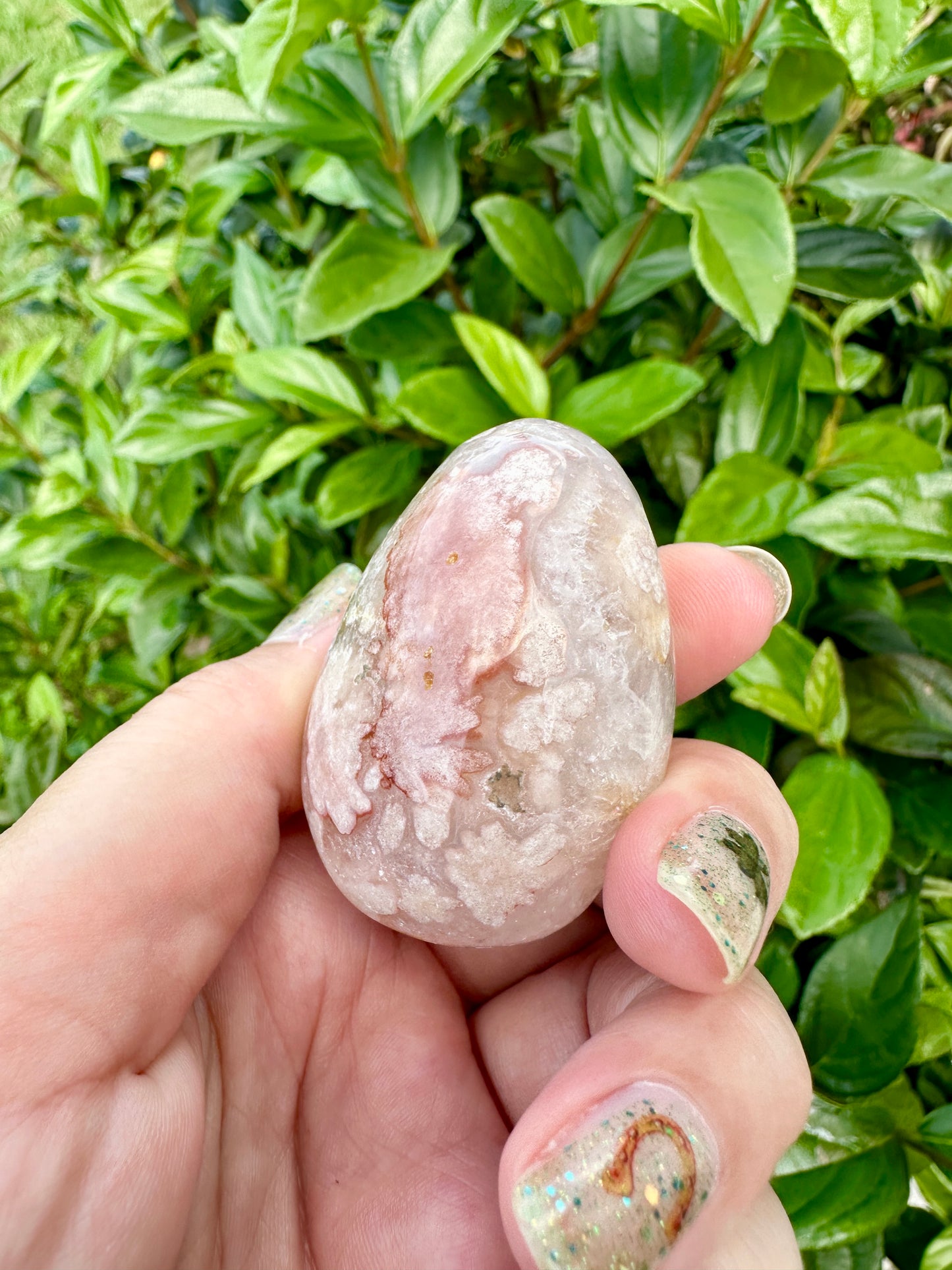 Dazzling Druzy Pink Amethyst & Flower Agate Egg Carving - Unique Crystal Decor, Energy Balancing Gemstone, Ideal Gift for Collectors